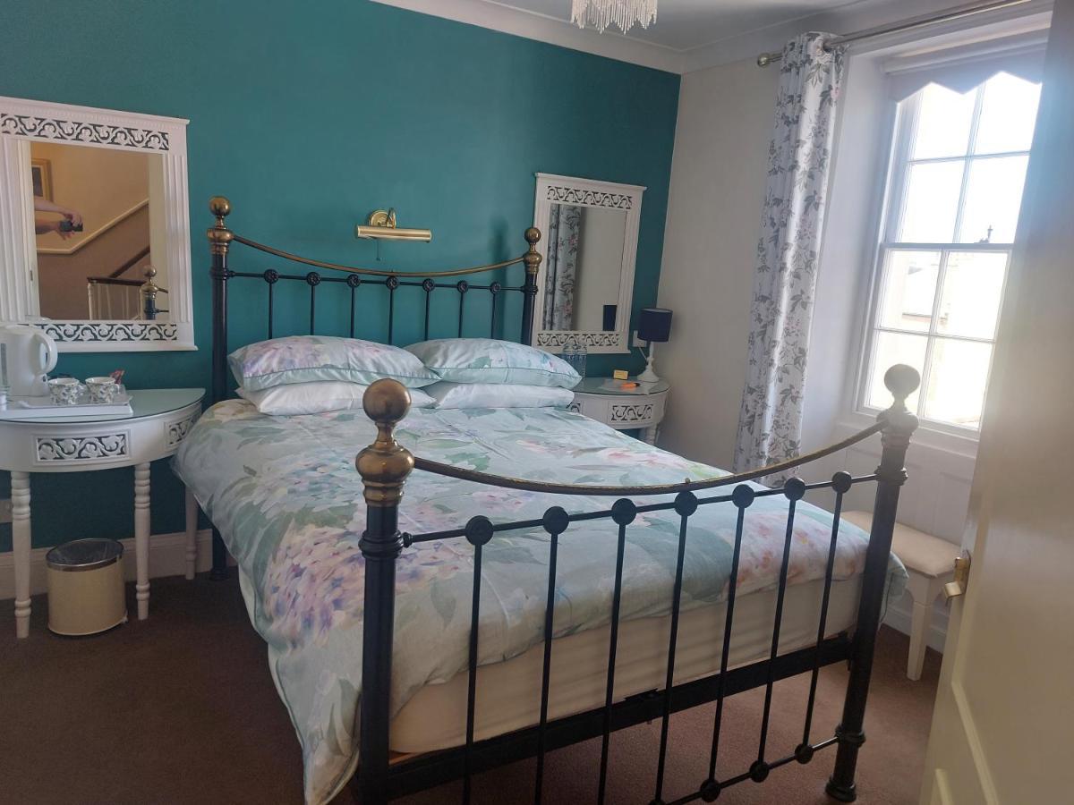 Seaham Bed & Breakfast 4*